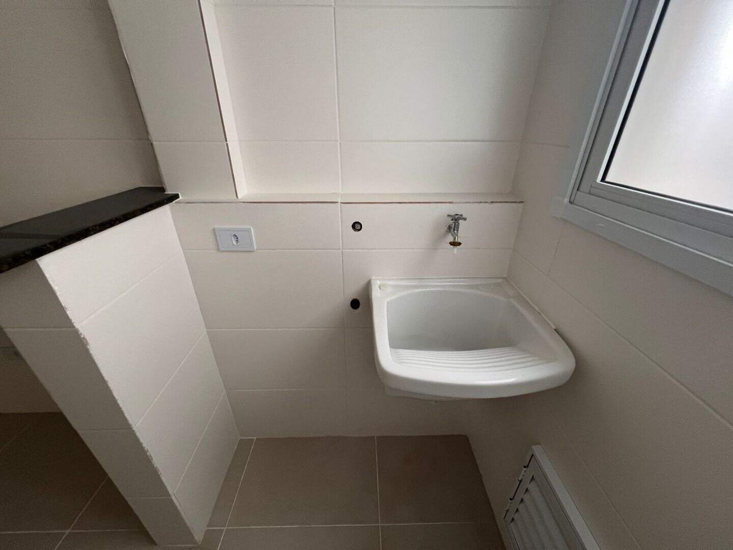 Apartamento à venda no Canto do Forte: 