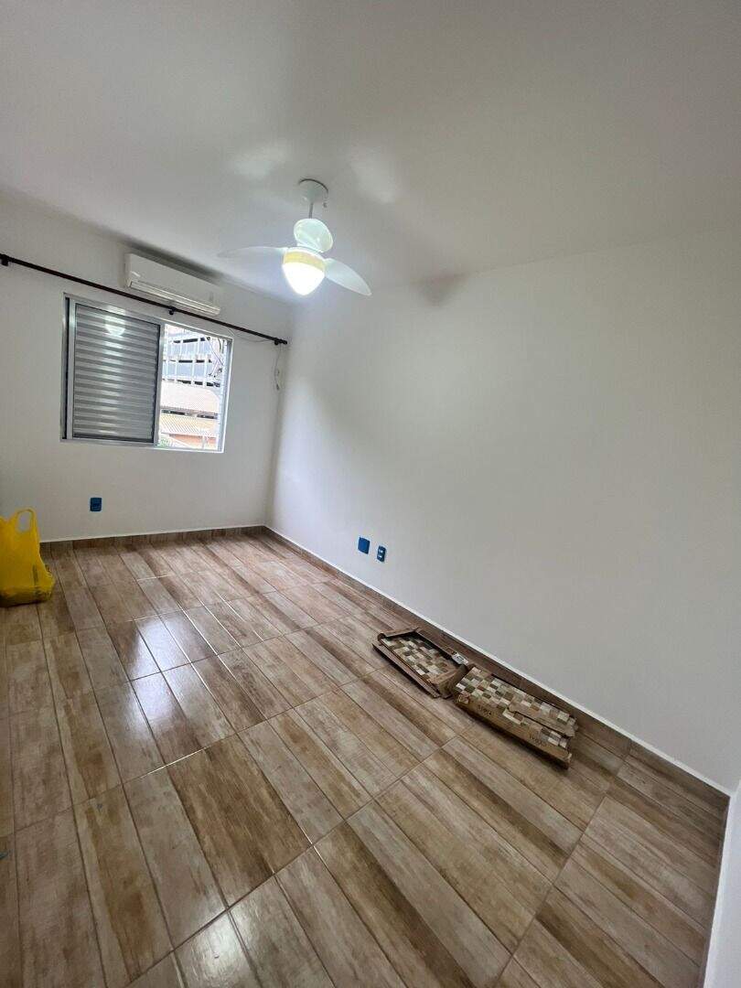 Apartamento à venda no Canto do Forte: 