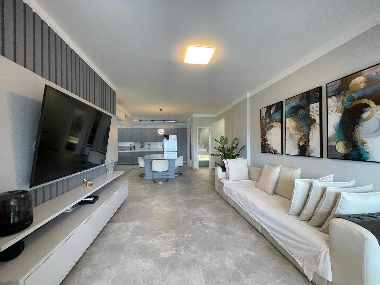 Apartamento à venda no Canto do Forte: 