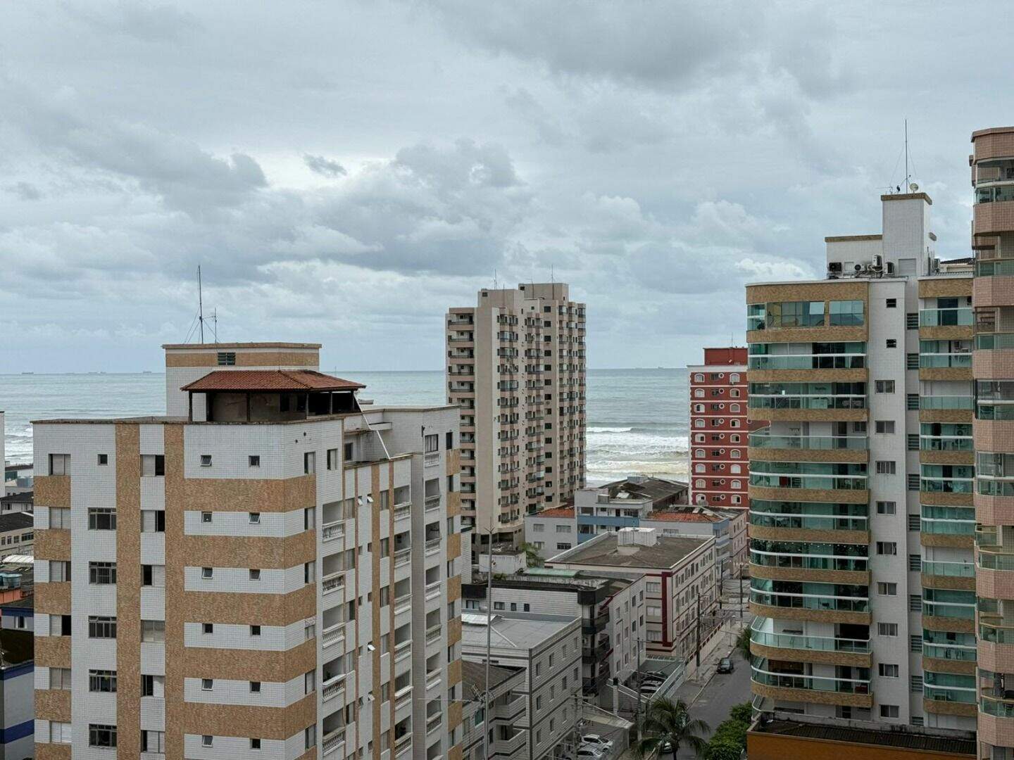 Apartamento à venda no Tupi: 