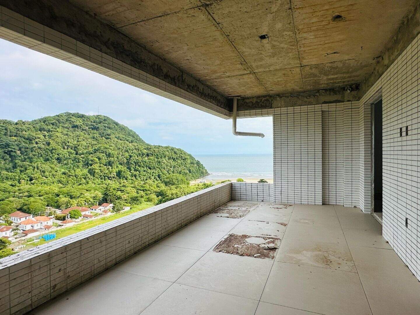 Apartamento à venda no Canto do Forte: 