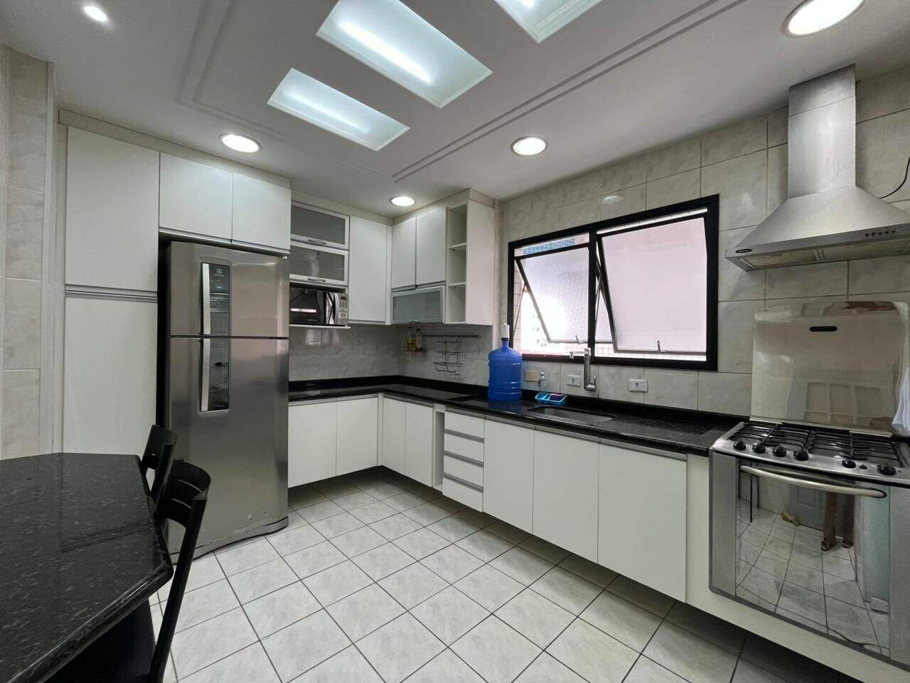 Apartamento à venda no Guilhermina: 