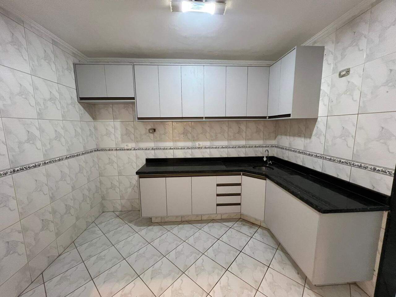 Apartamento à venda no Guilhermina: 