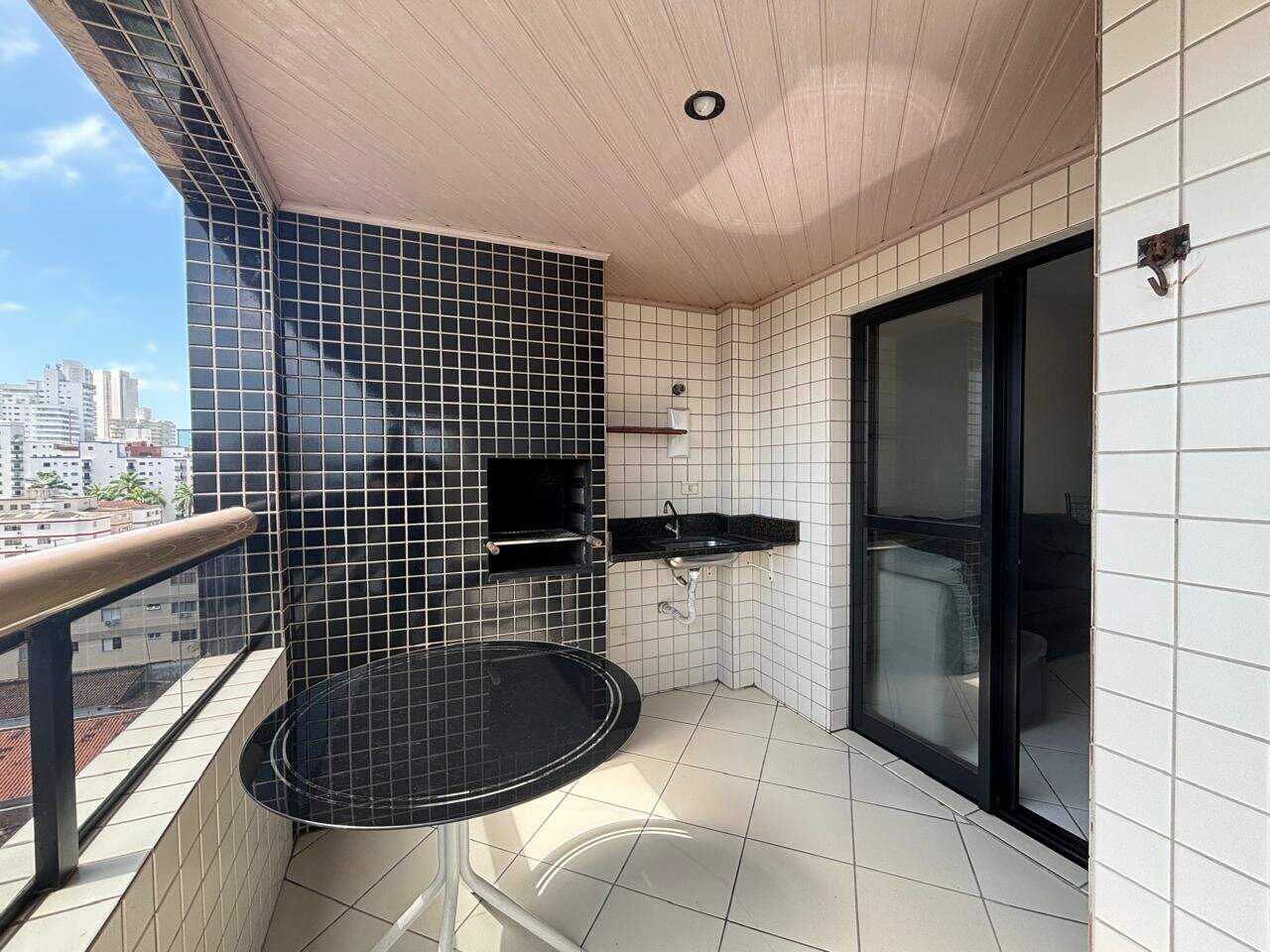 Apartamento à venda no Guilhermina: 