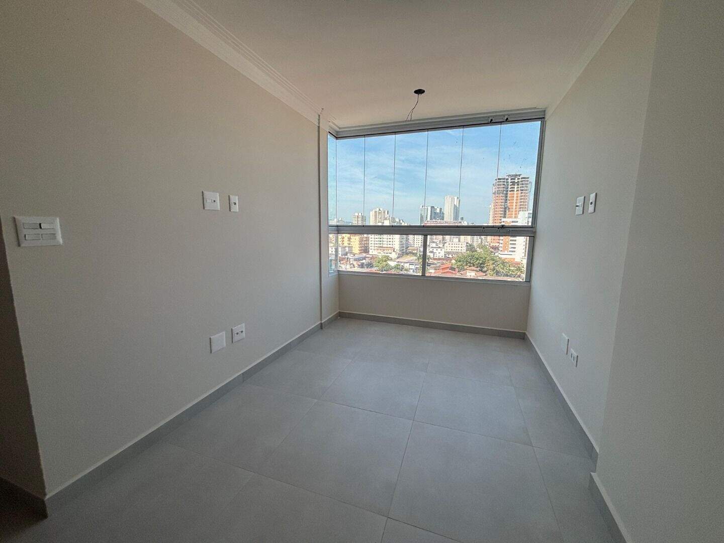 Apartamento à venda no Guilhermina: 