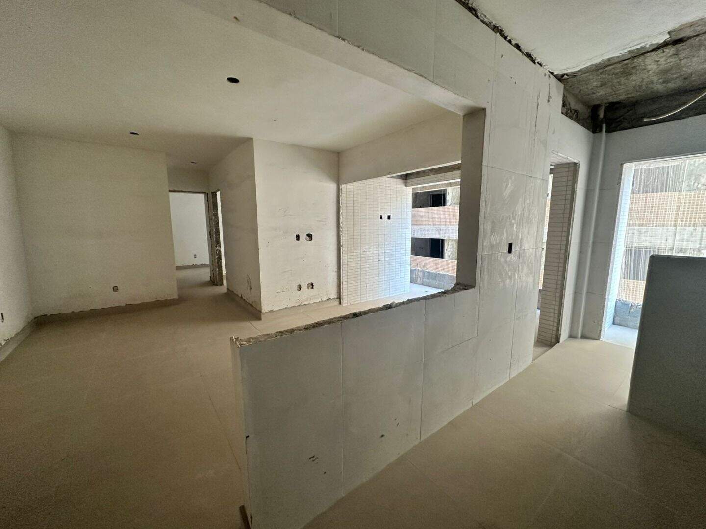 Apartamento à venda no Guilhermina: 