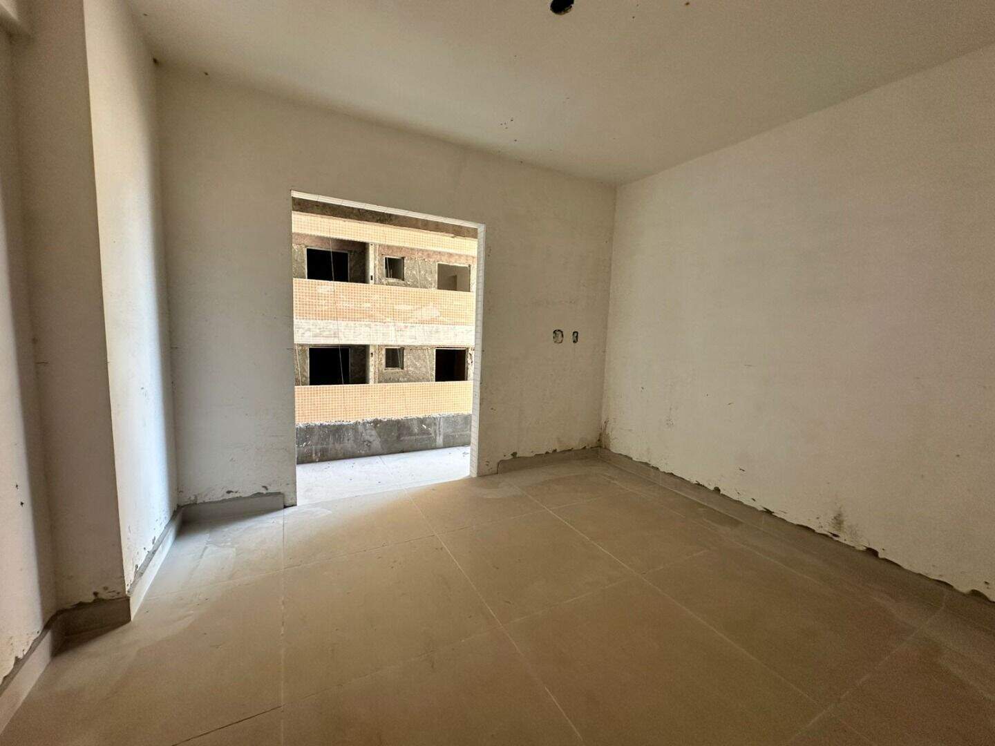 Apartamento à venda no Guilhermina: 