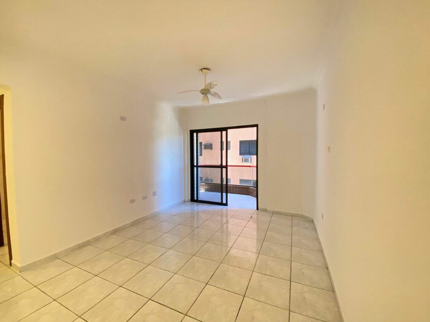 Apartamento à venda no Canto do Forte: 