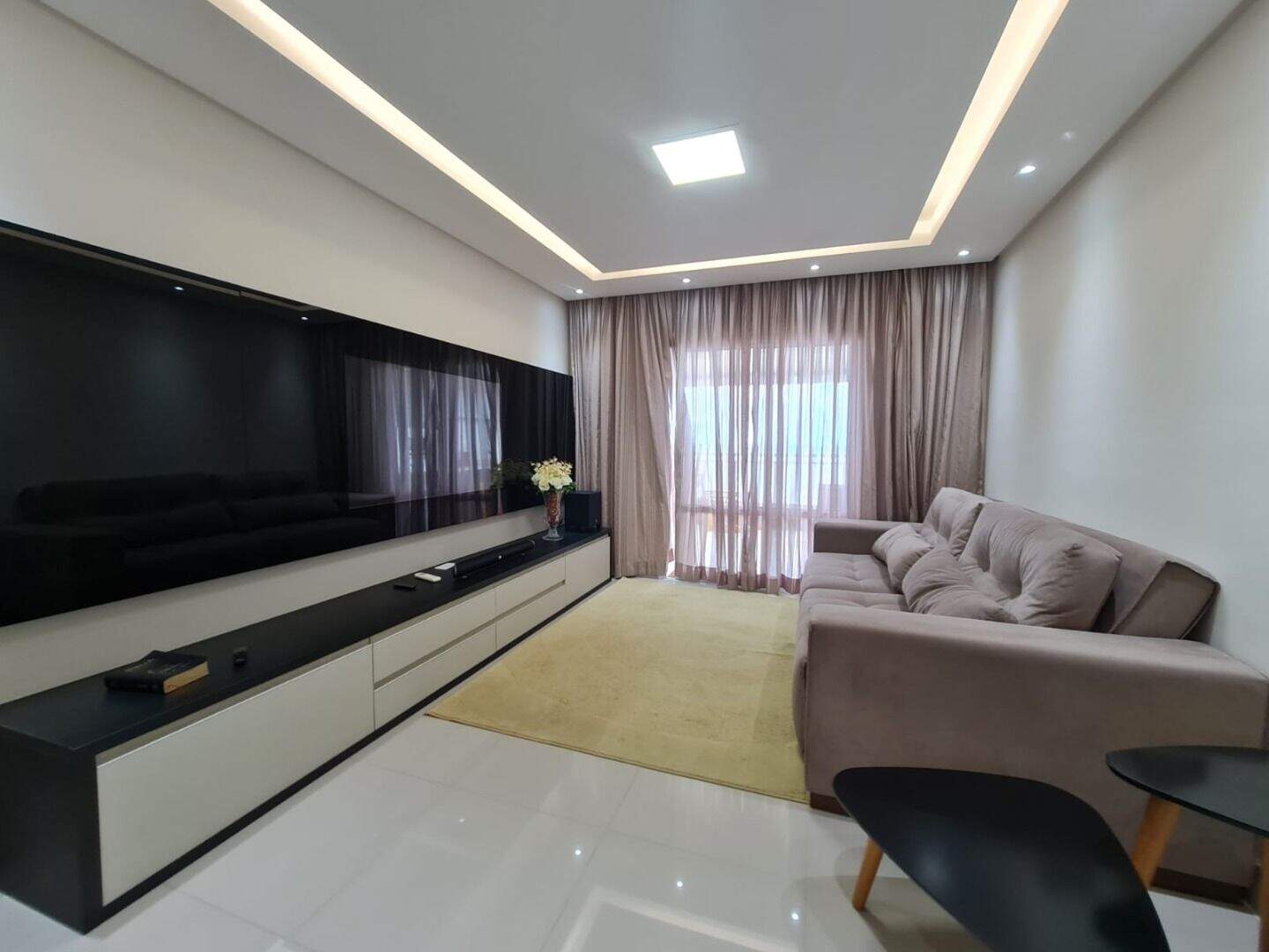 Apartamento à venda no Aviação: 
