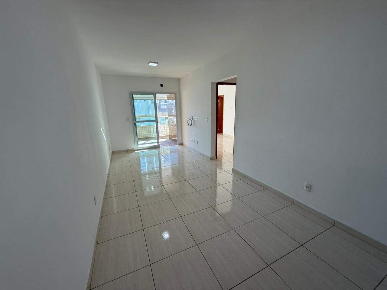 Apartamento à venda no Canto do Forte: 