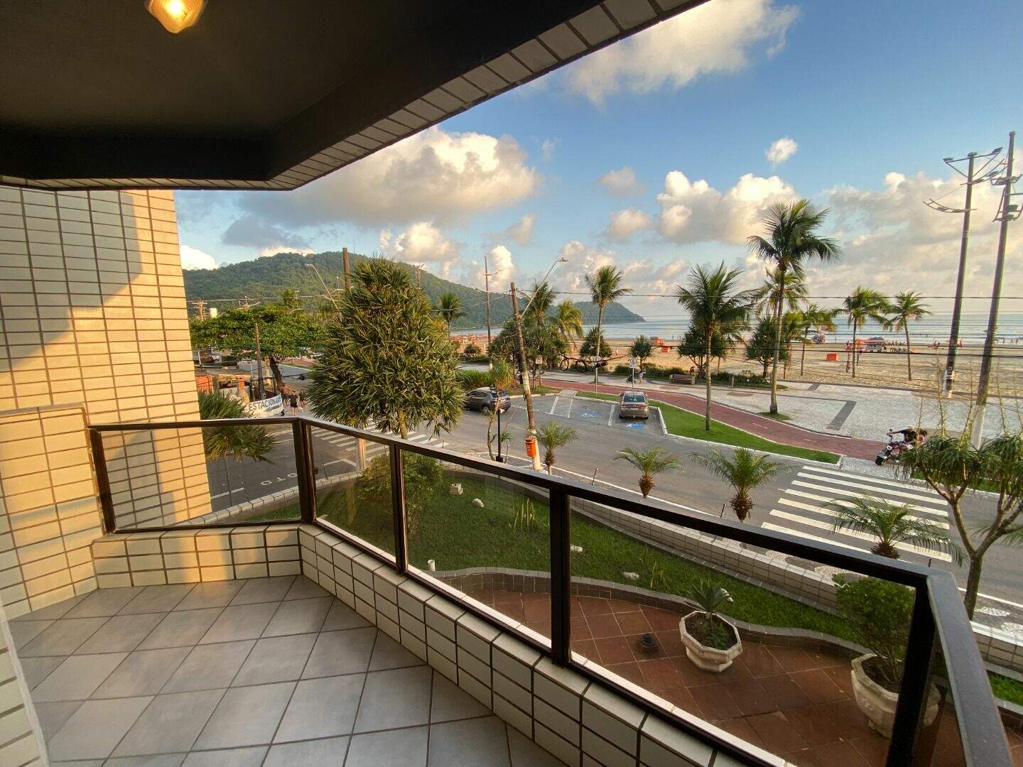 Apartamento à venda no Canto do Forte: 