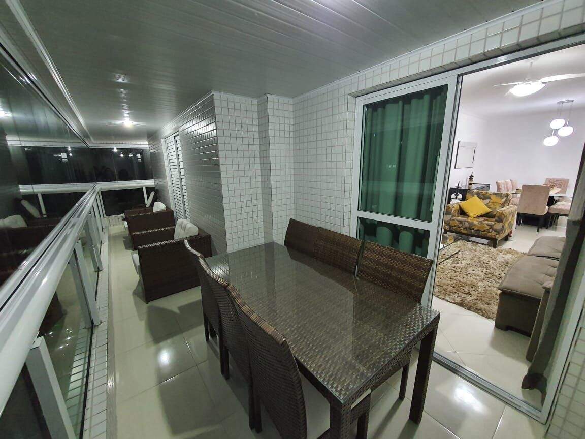 Apartamento à venda no Ocian: 