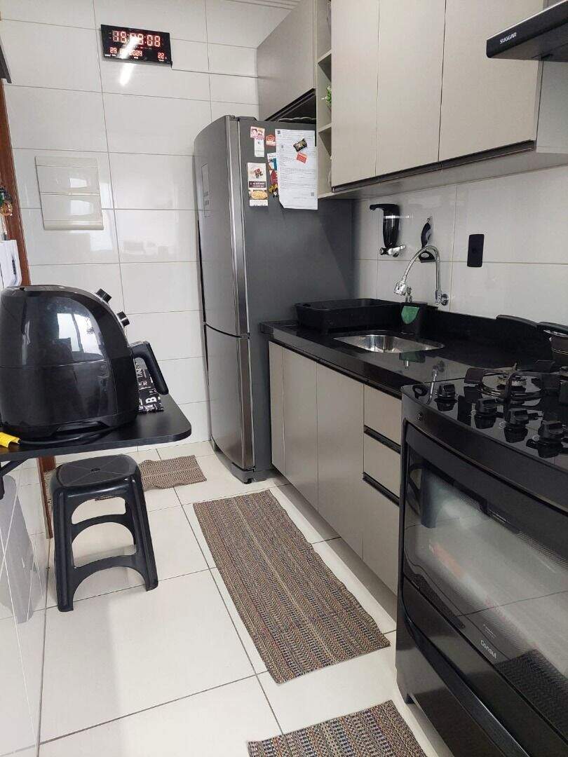Apartamento à venda no Tupi: 