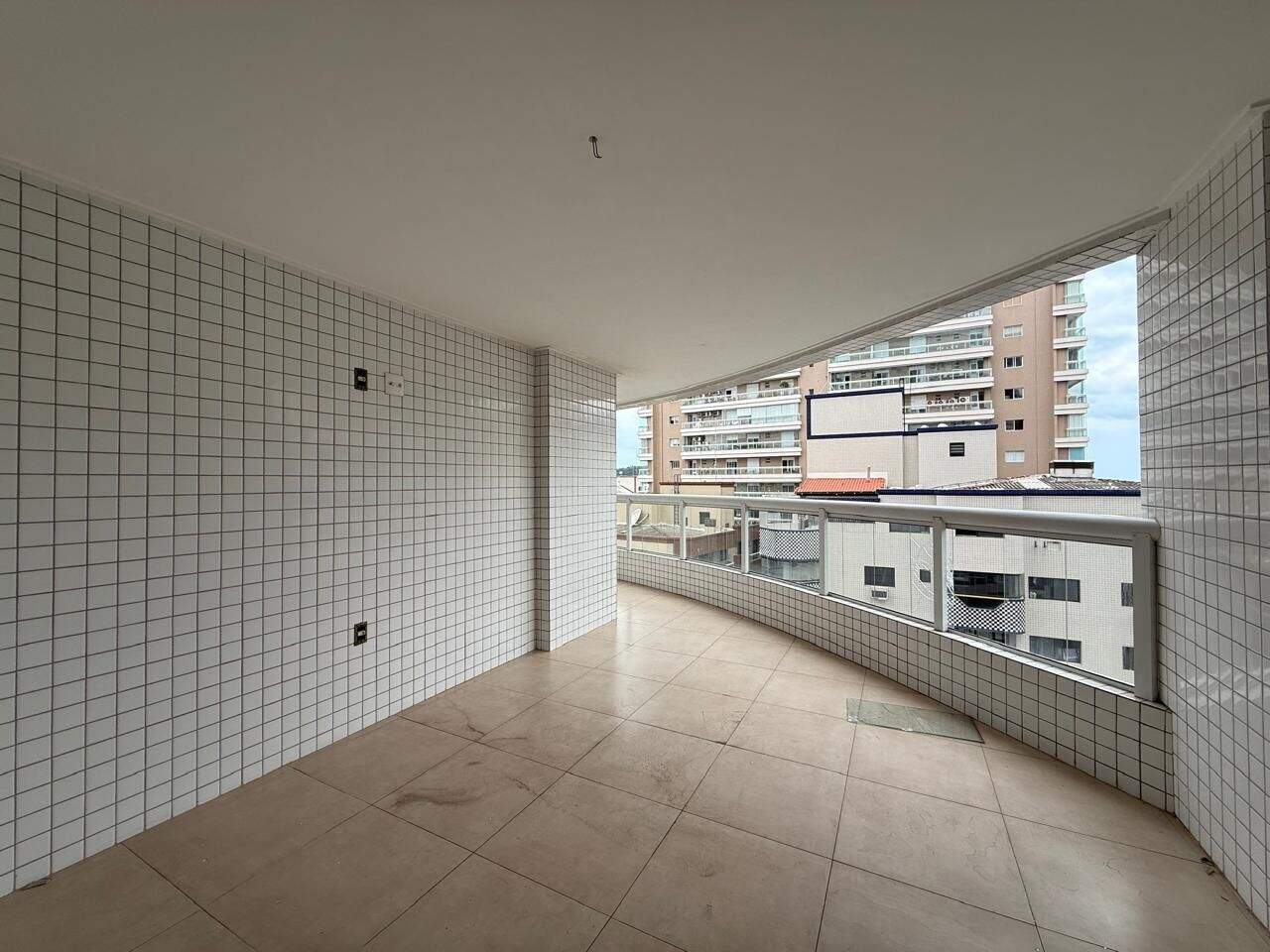 Apartamento à venda no Canto do Forte: 