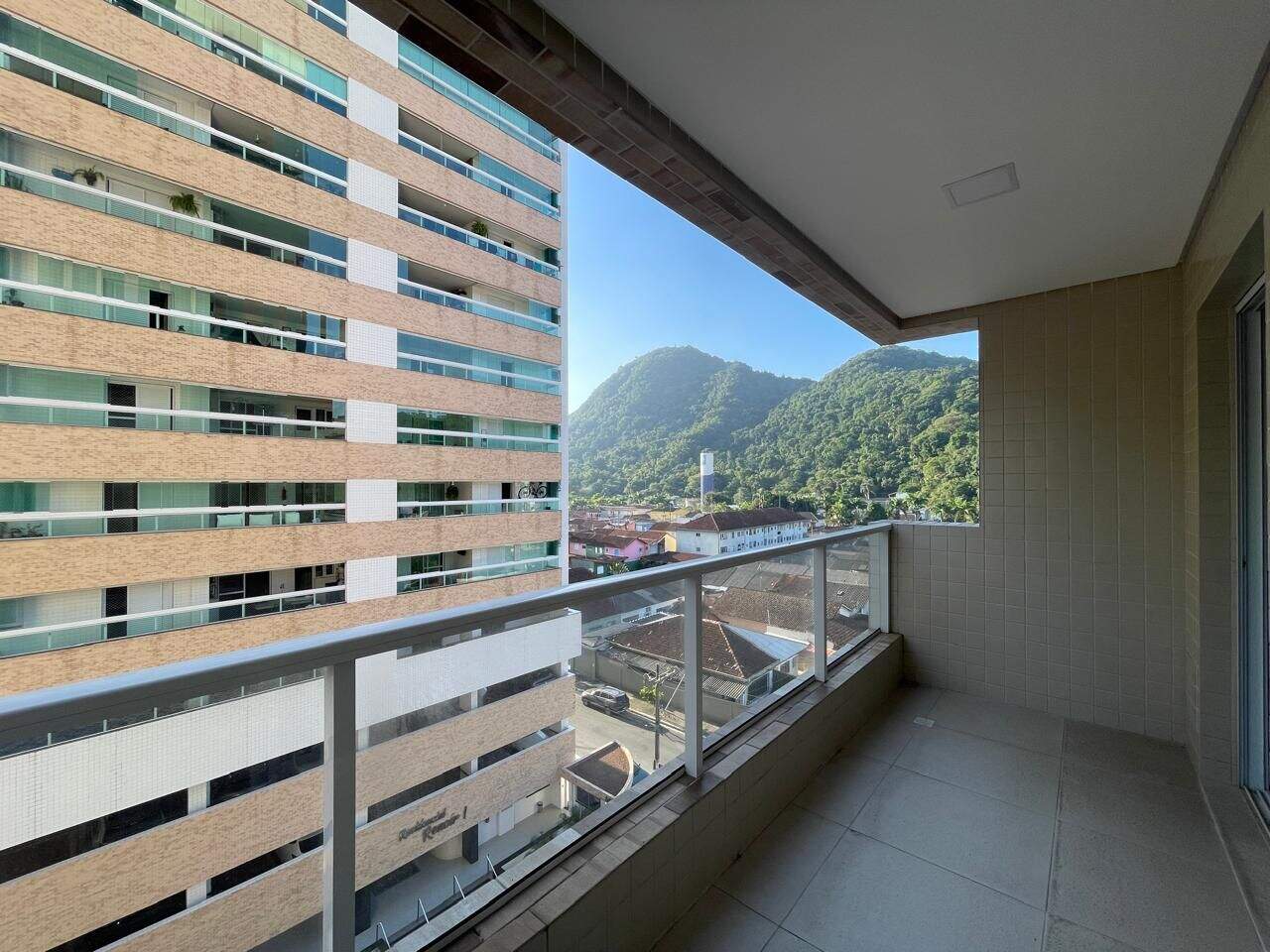 Apartamento à venda no Canto do Forte: 