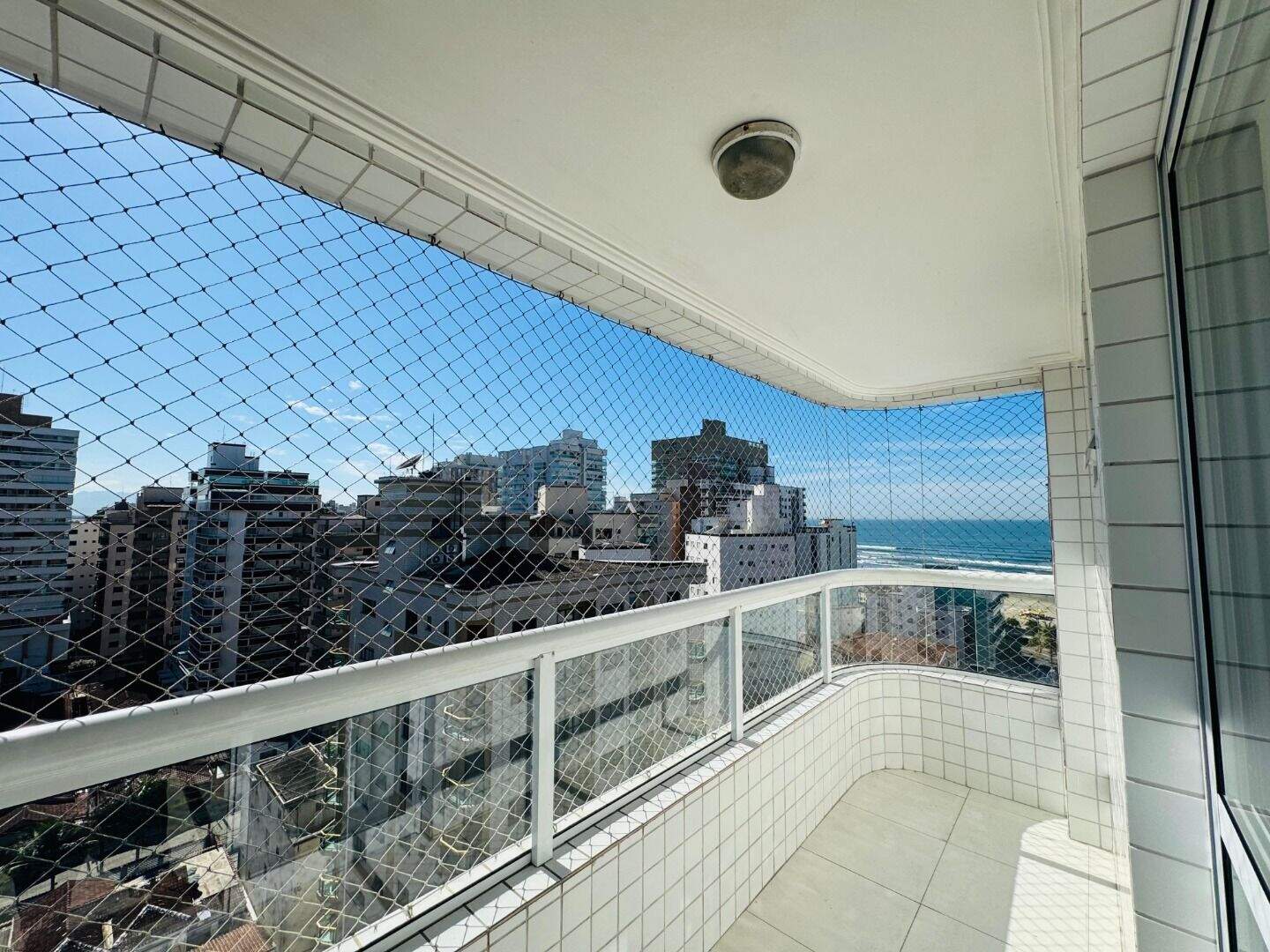 Apartamento à venda no Ocian: 