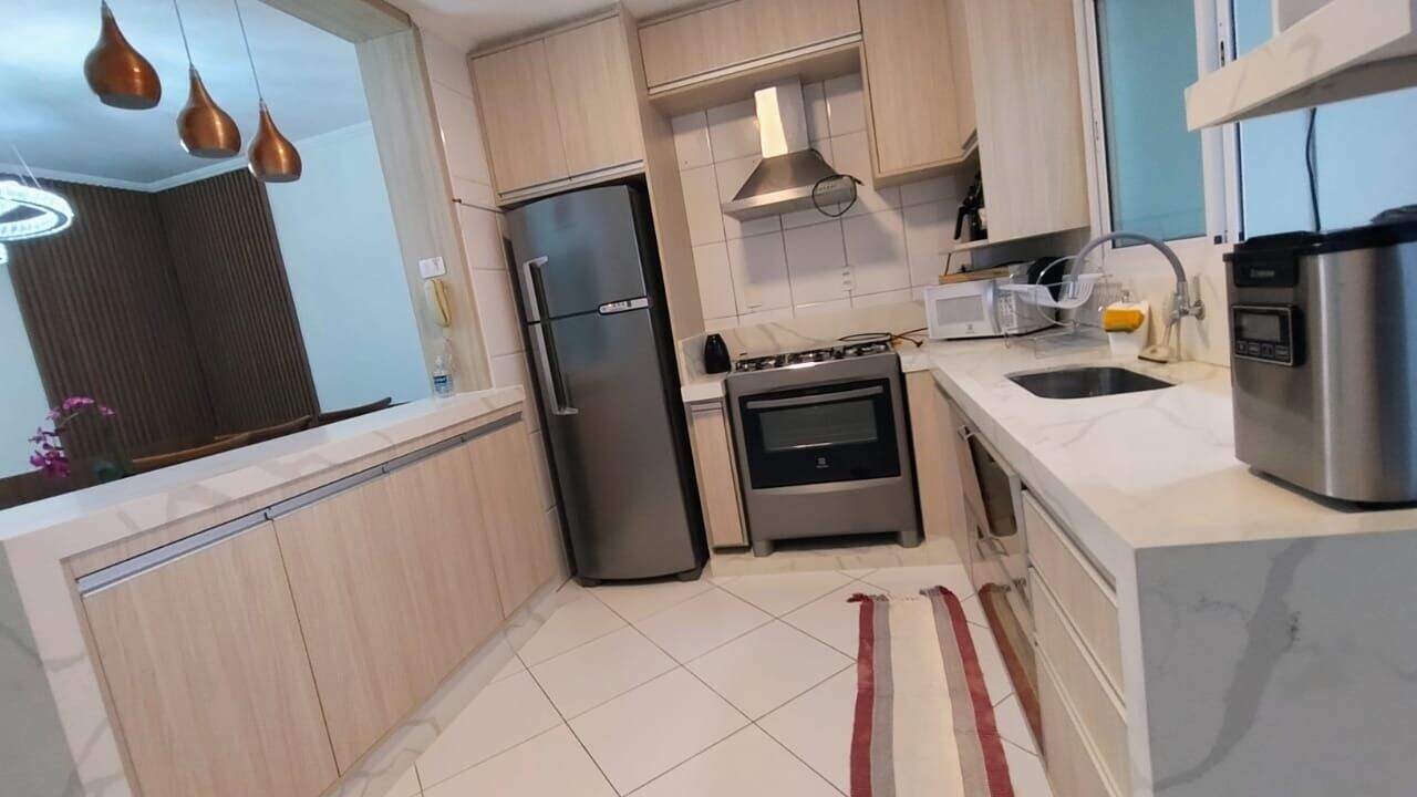 Apartamento à venda no Guilhermina: 