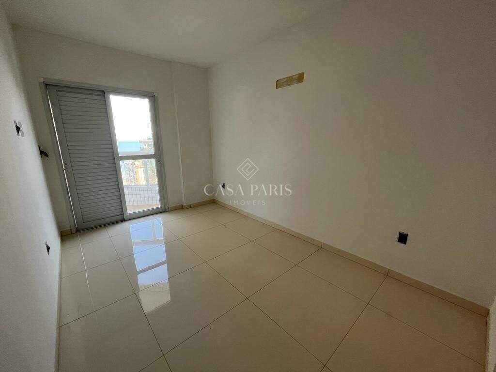 Apartamento à venda no Canto do Forte: 