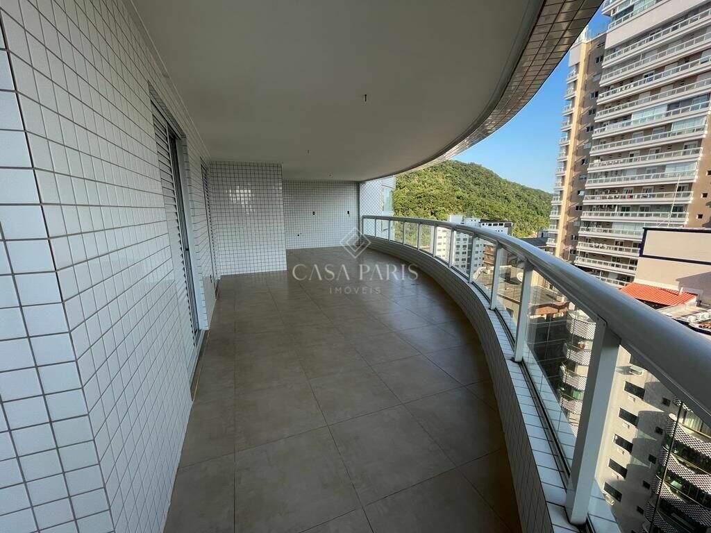 Apartamento à venda no Canto do Forte: 