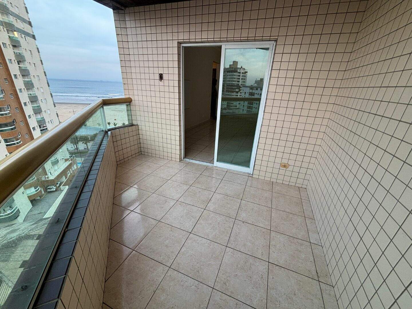Apartamento à venda no Guilhermina: 