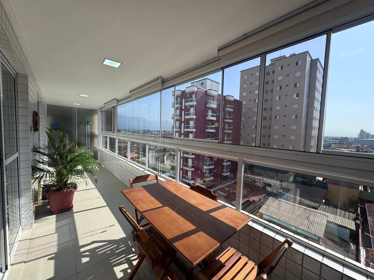 Apartamento à venda no Ocian: 
