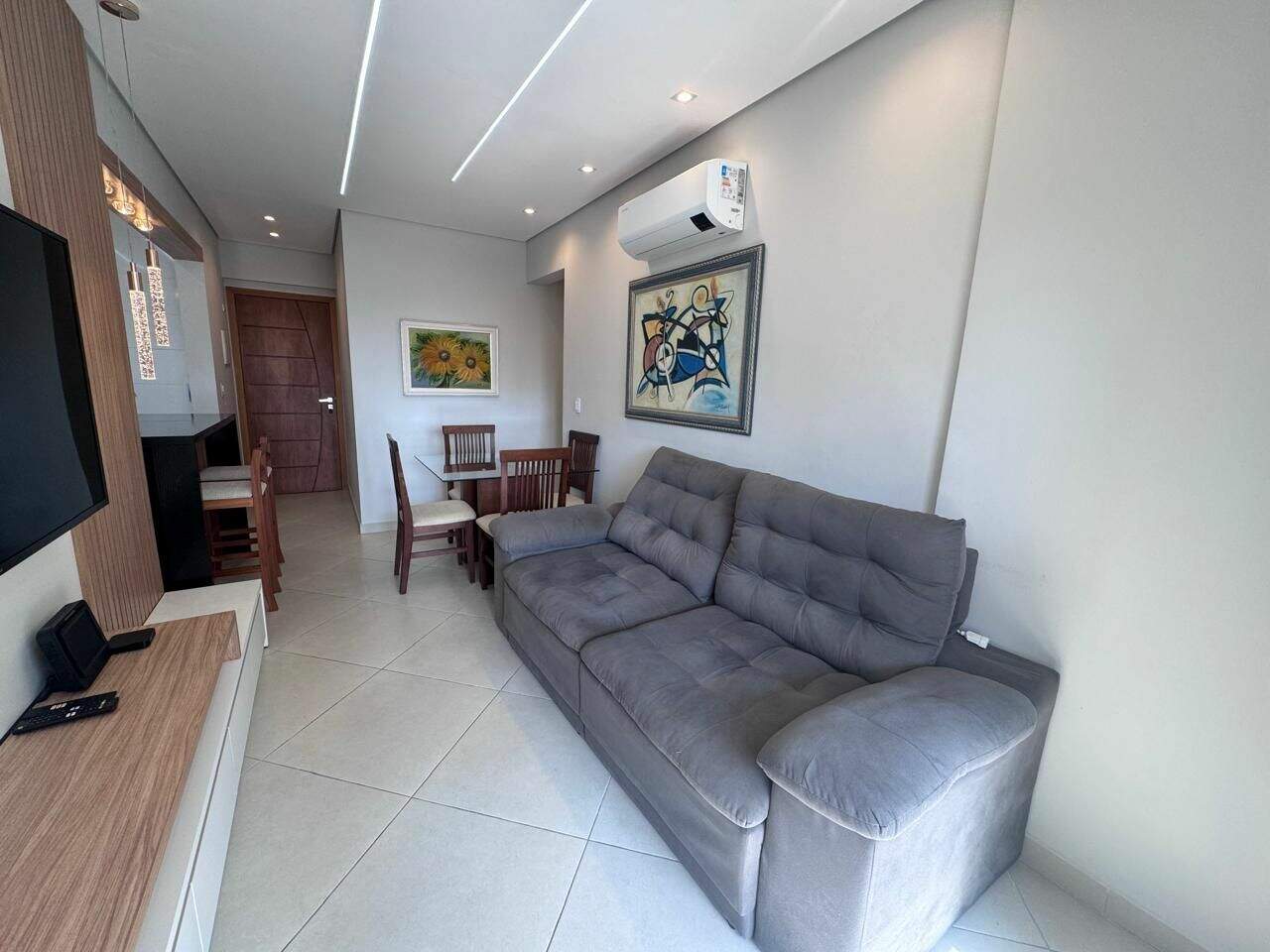 Apartamento à venda no Ocian: 