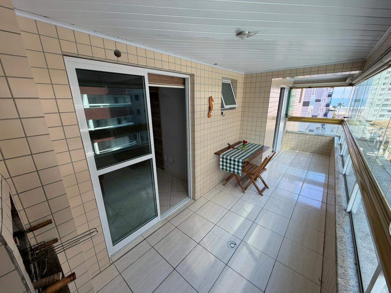 Apartamento à venda no Ocian: 