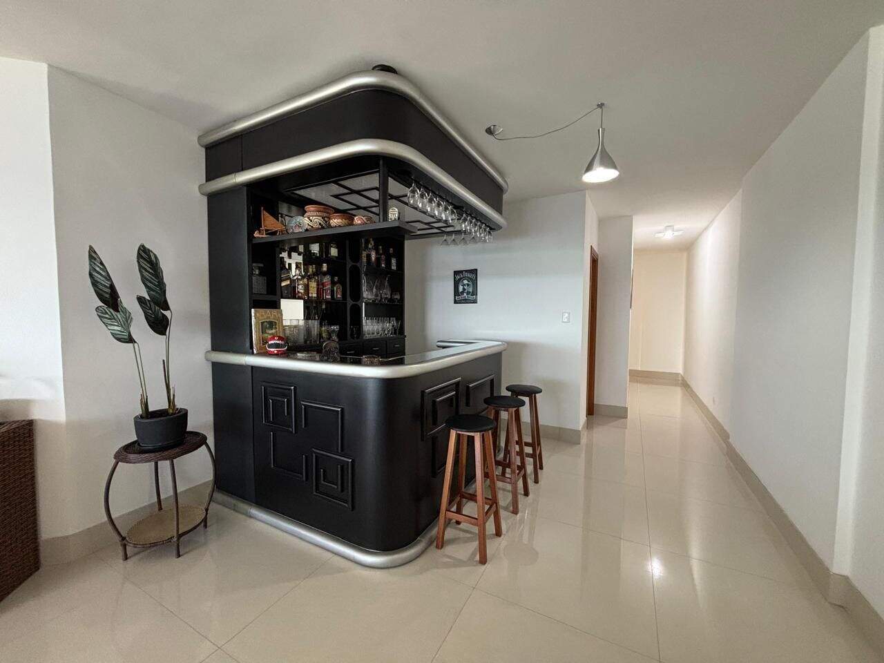 Apartamento à venda no Canto do Forte: 