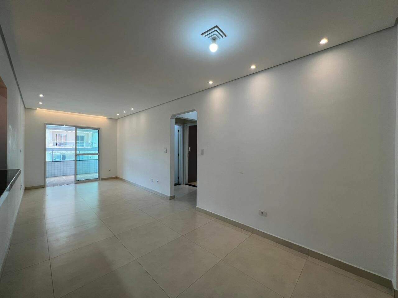 Apartamento à venda no Canto do Forte: 