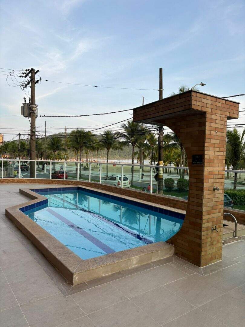 Apartamento à venda no Canto do Forte: 