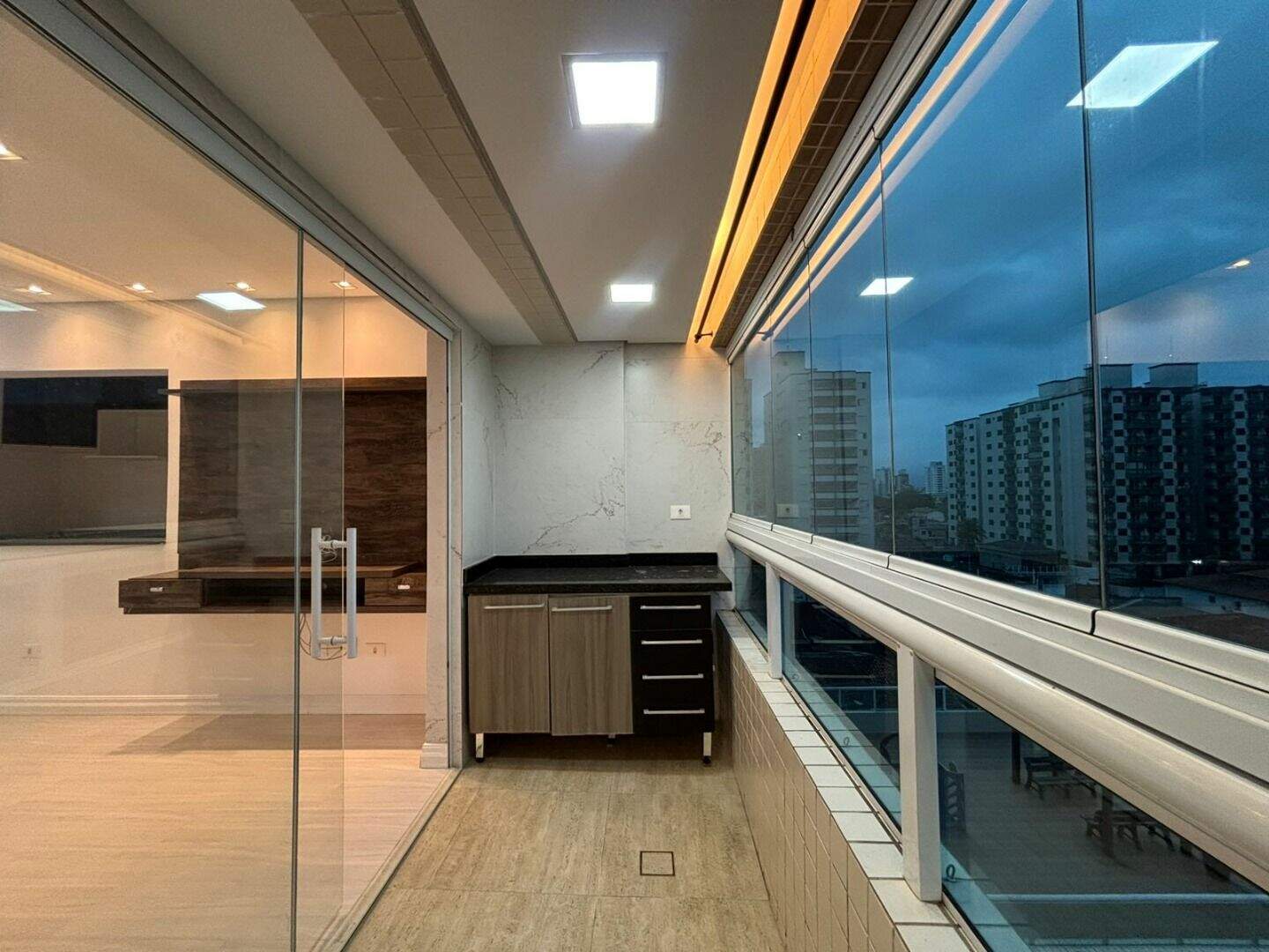 Apartamento à venda no Guilhermina: 