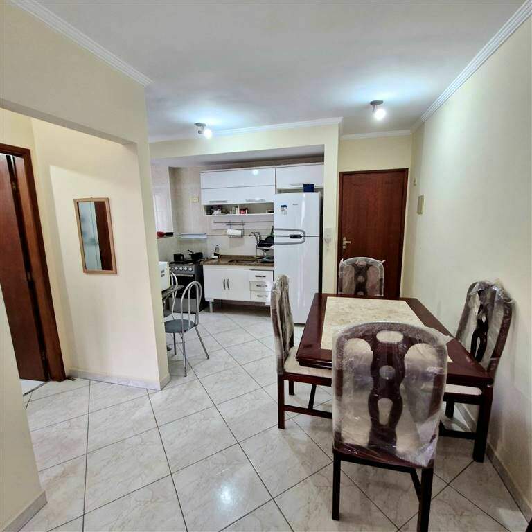 Apartamento à venda no Balneário Pires: 