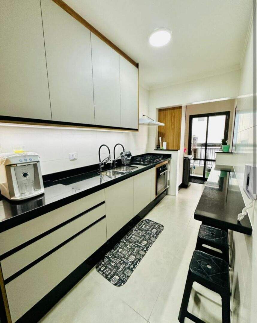 Apartamento à venda no Guilhermina: 
