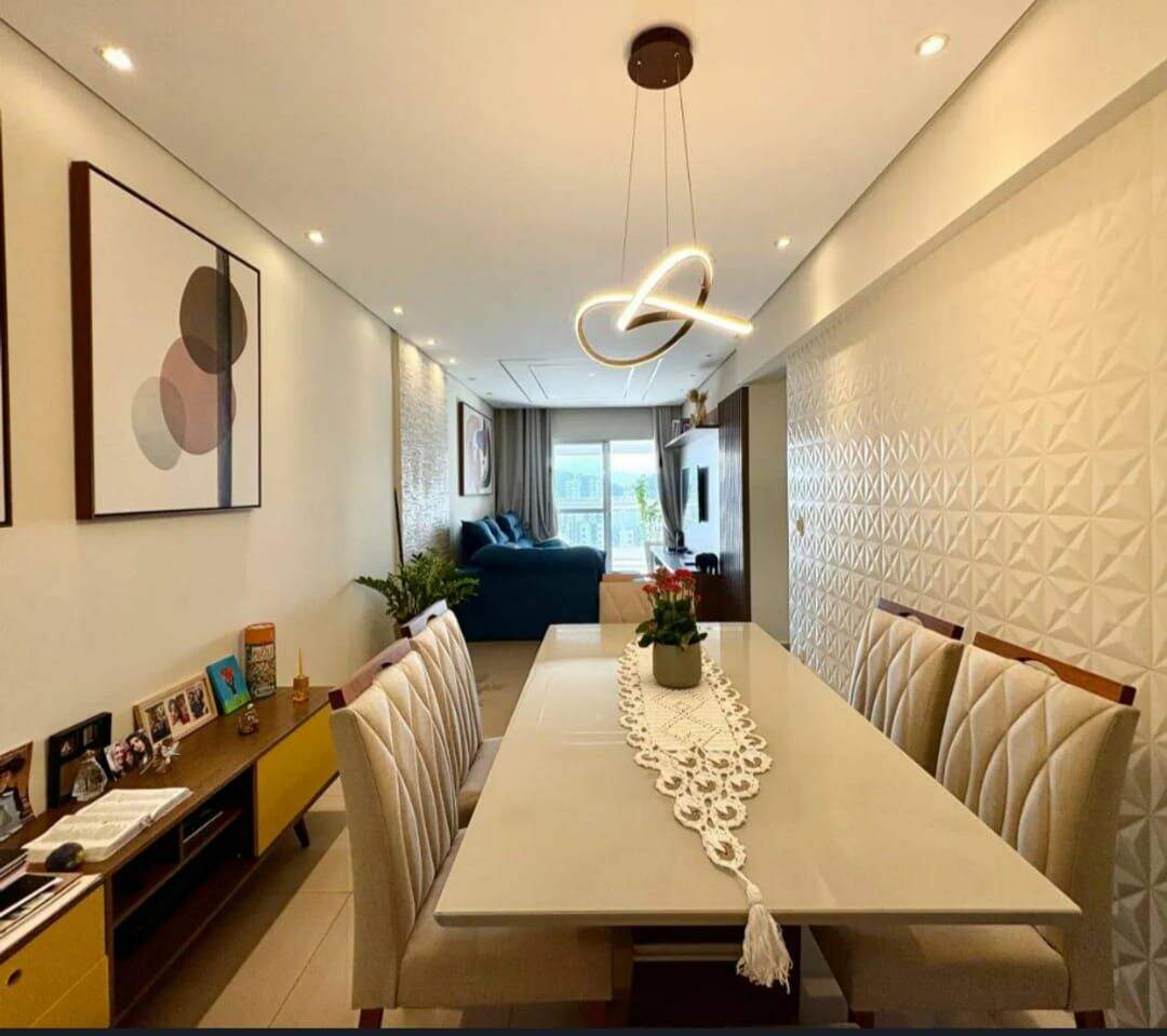 Apartamento à venda no Canto do Forte: 