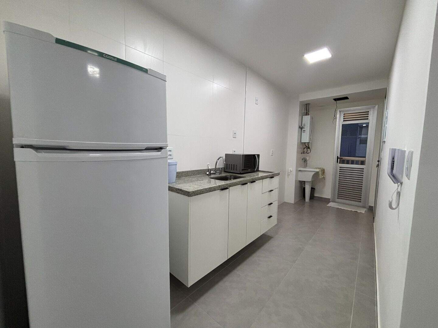 Apartamento à venda no Canto do Forte: 