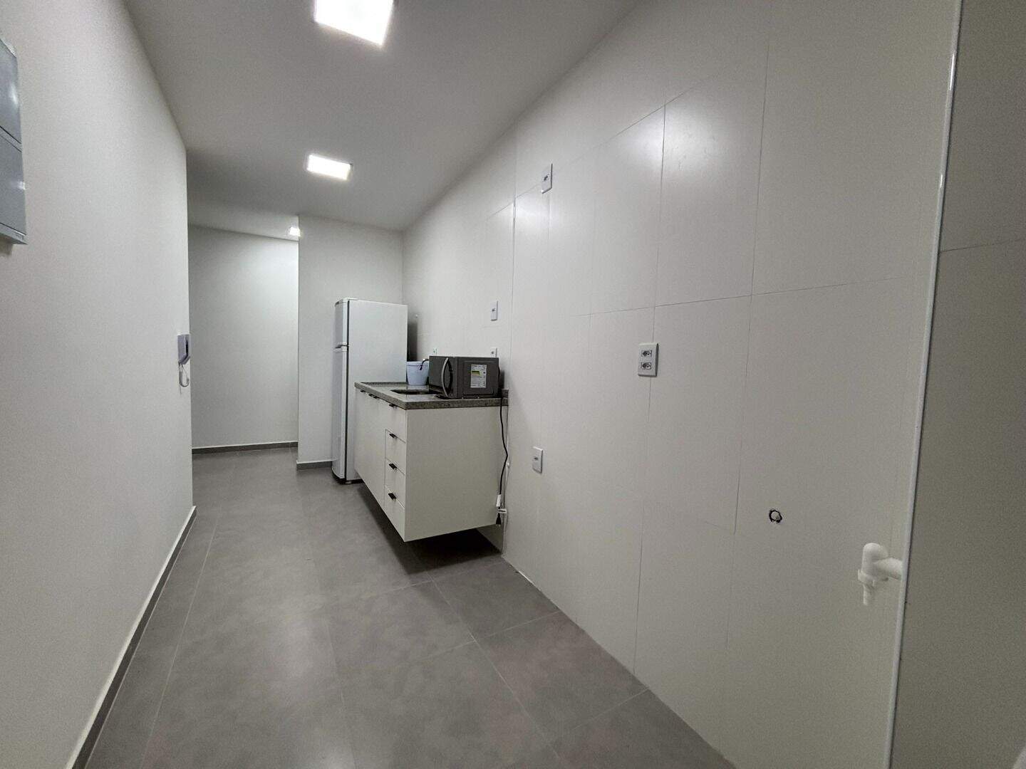 Apartamento à venda no Canto do Forte: 