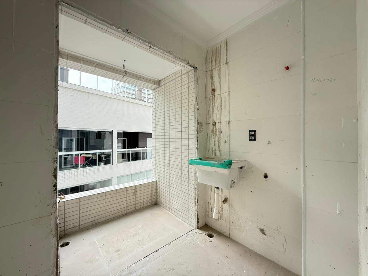 Apartamento à venda no Canto do Forte: 