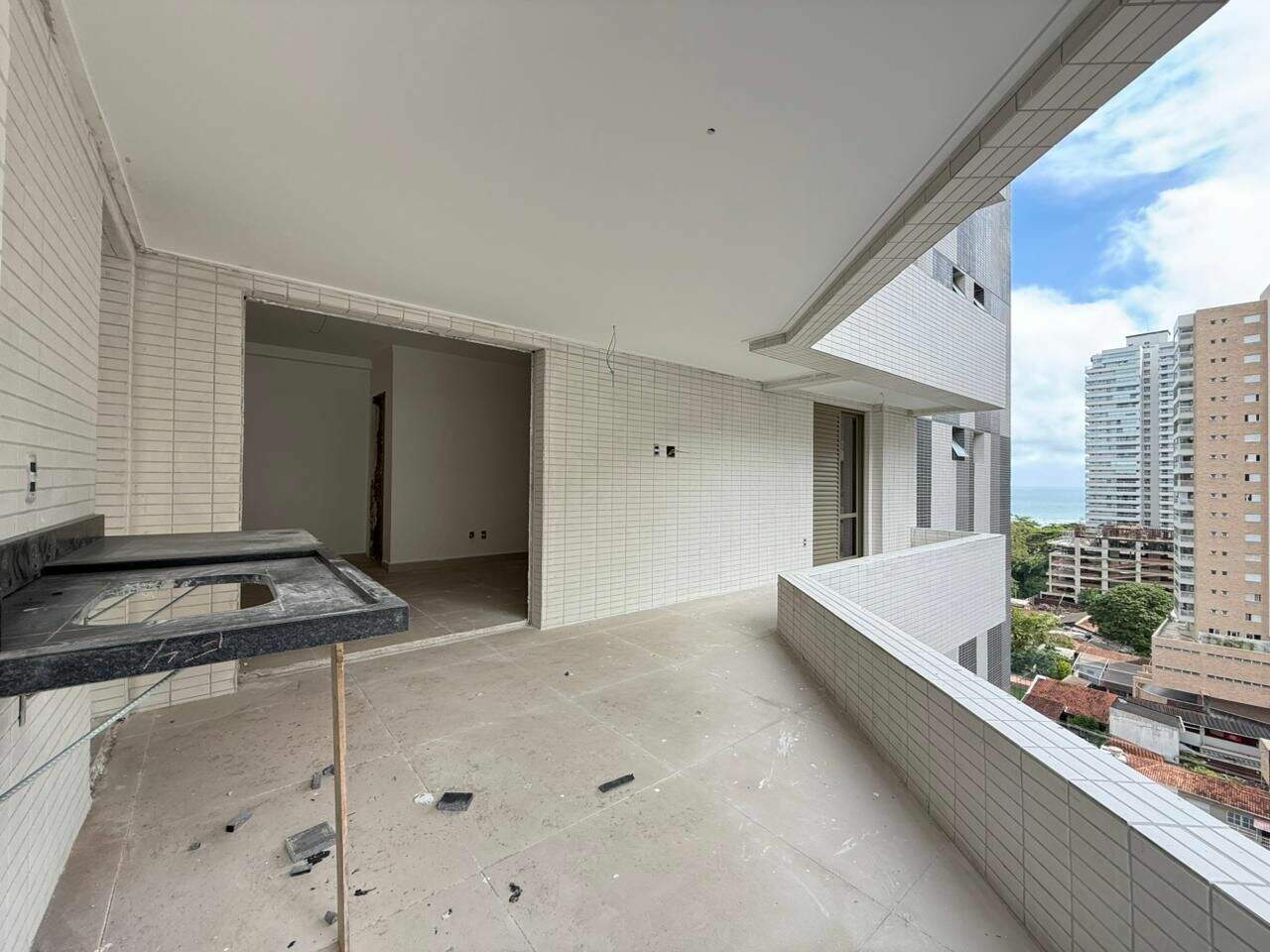 Apartamento à venda no Canto do Forte: 