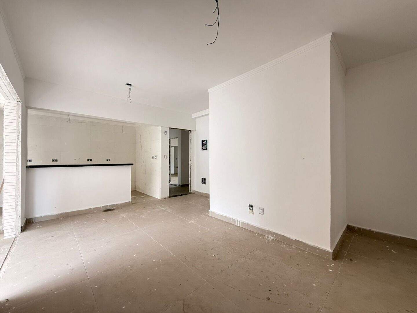 Apartamento à venda no Canto do Forte: 