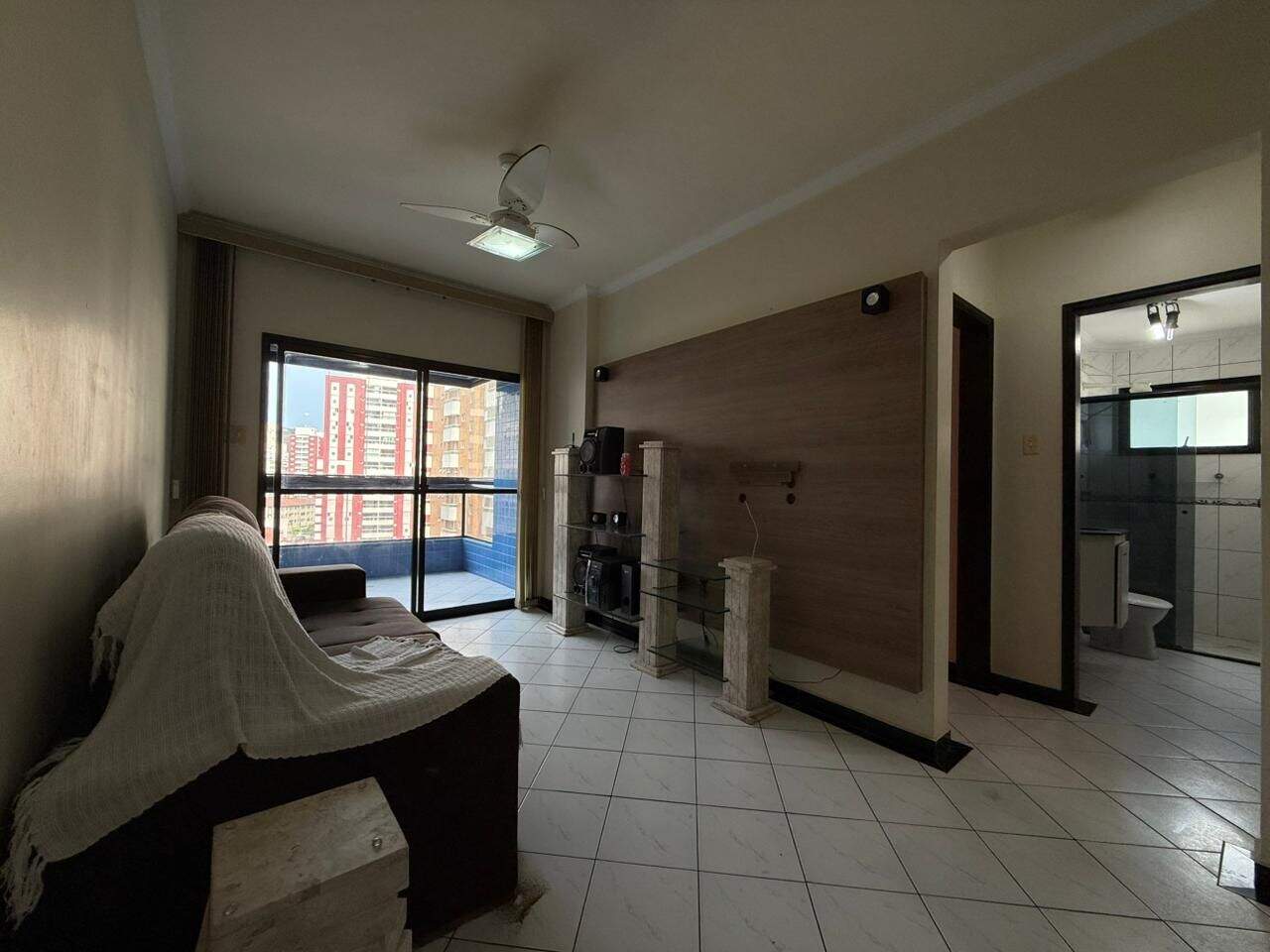 Apartamento à venda no Canto do Forte: 
