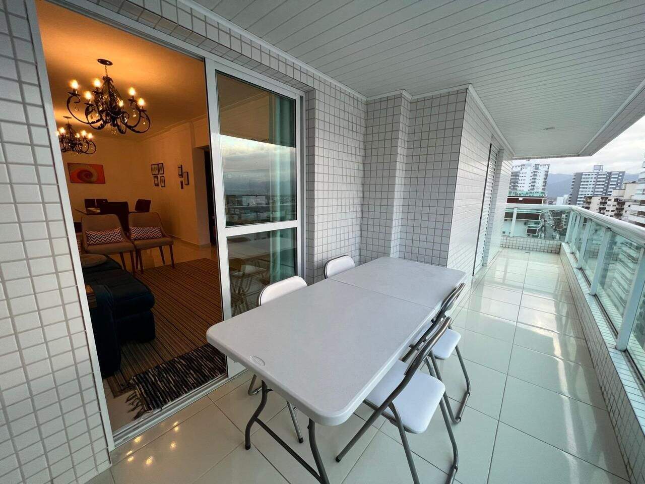 Apartamento à venda no Ocian: 
