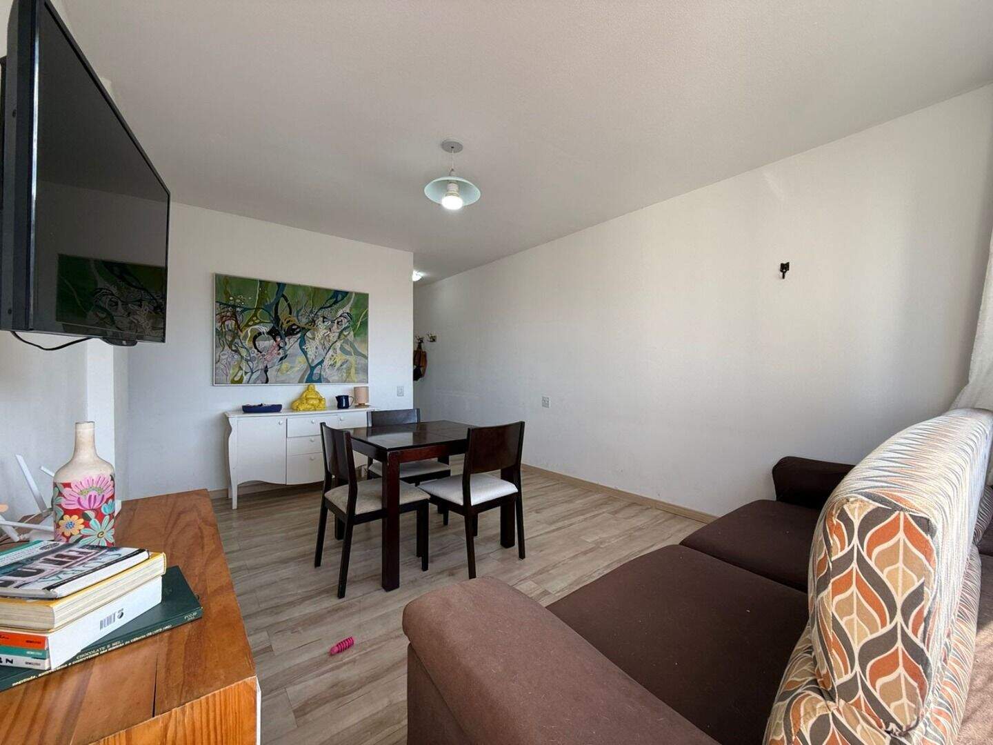Apartamento à venda no Solemar: 