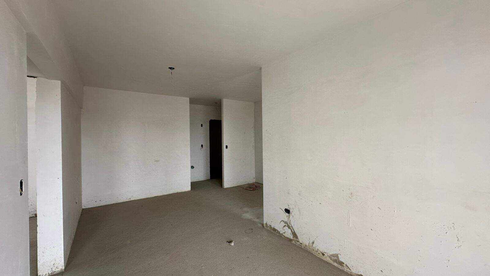 Apartamento à venda no Caiçara: 