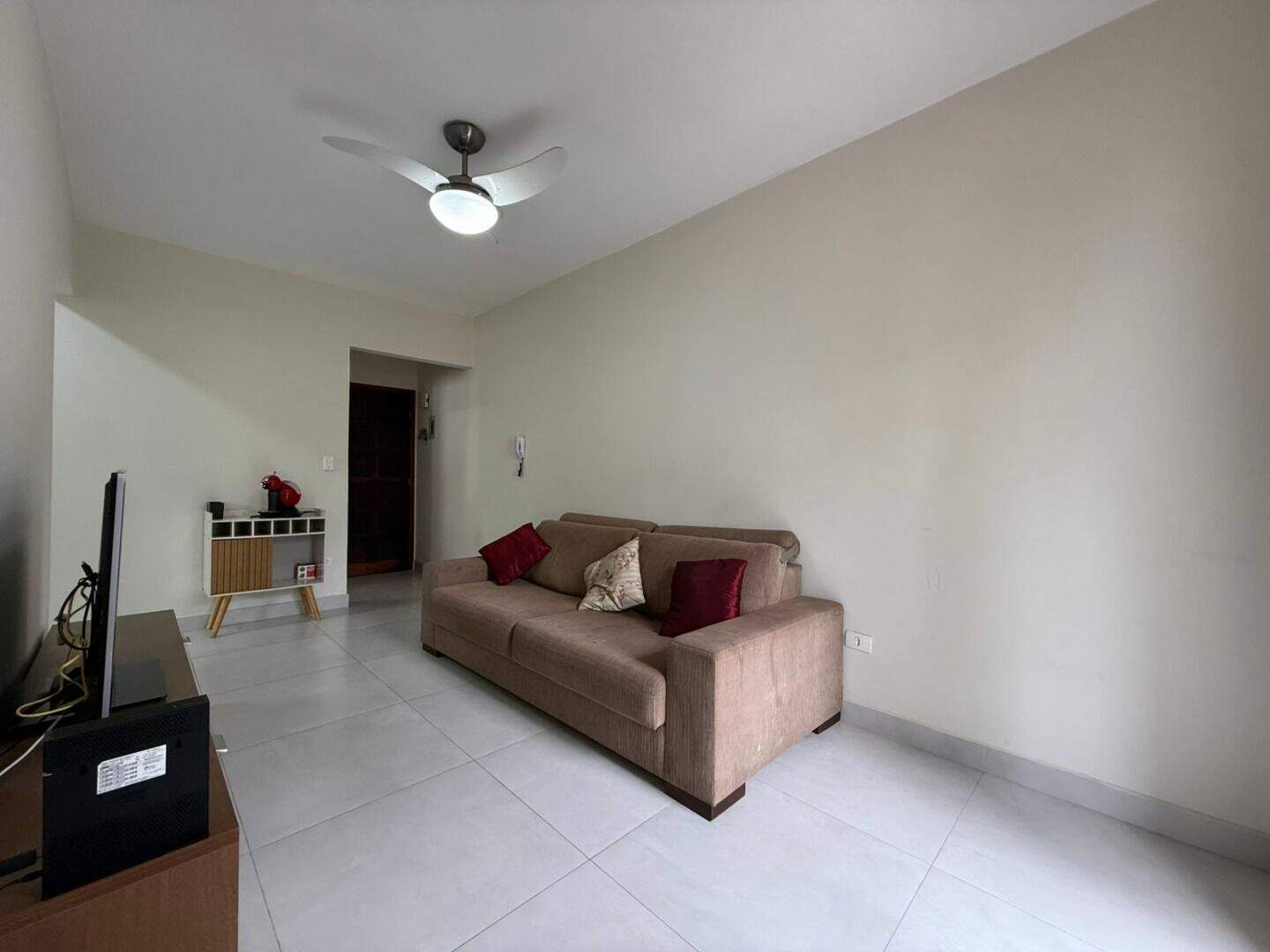 Apartamento à venda no Tupi: 