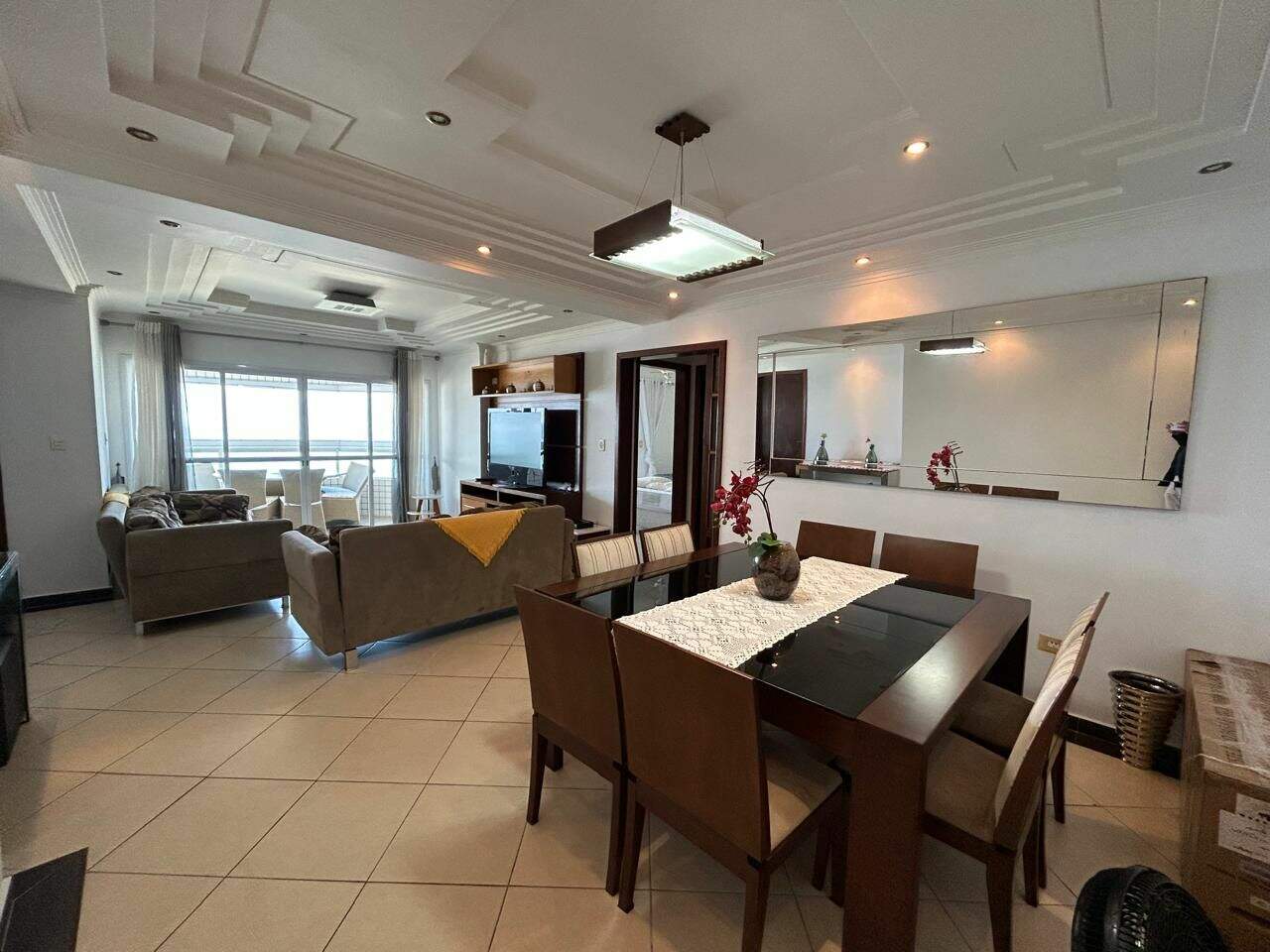 Apartamento à venda no Guilhermina: 