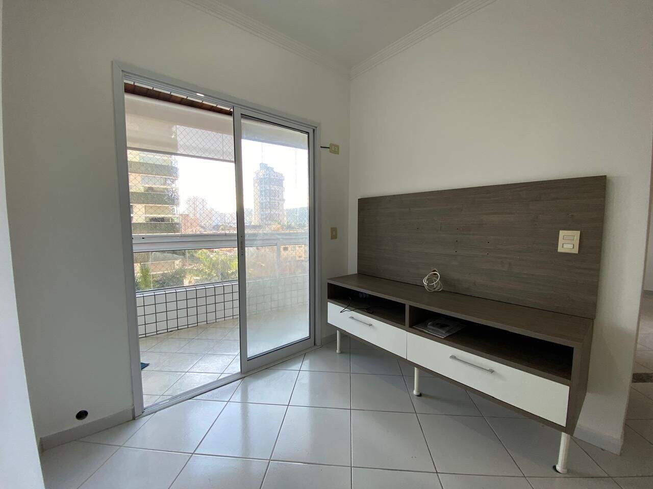 Apartamento à venda no Canto do Forte: 