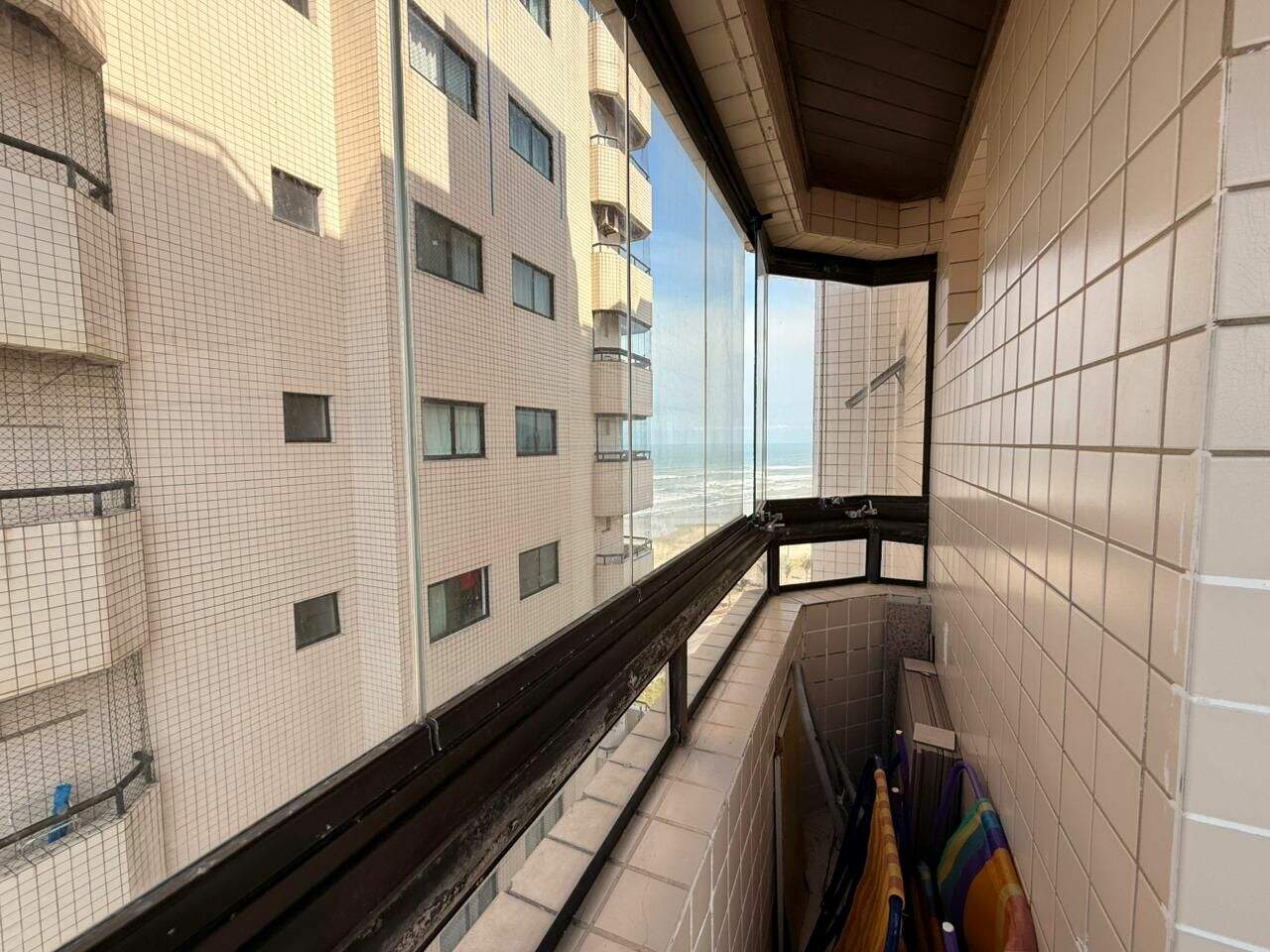 Apartamento à venda no Balneário Pires: 