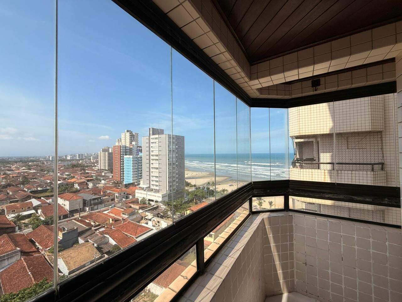 Apartamento à venda no Balneário Pires: 