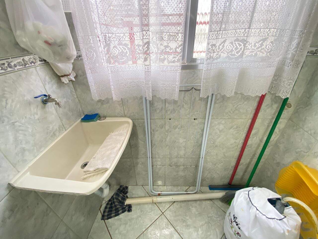 Apartamento à venda no Tupi: 