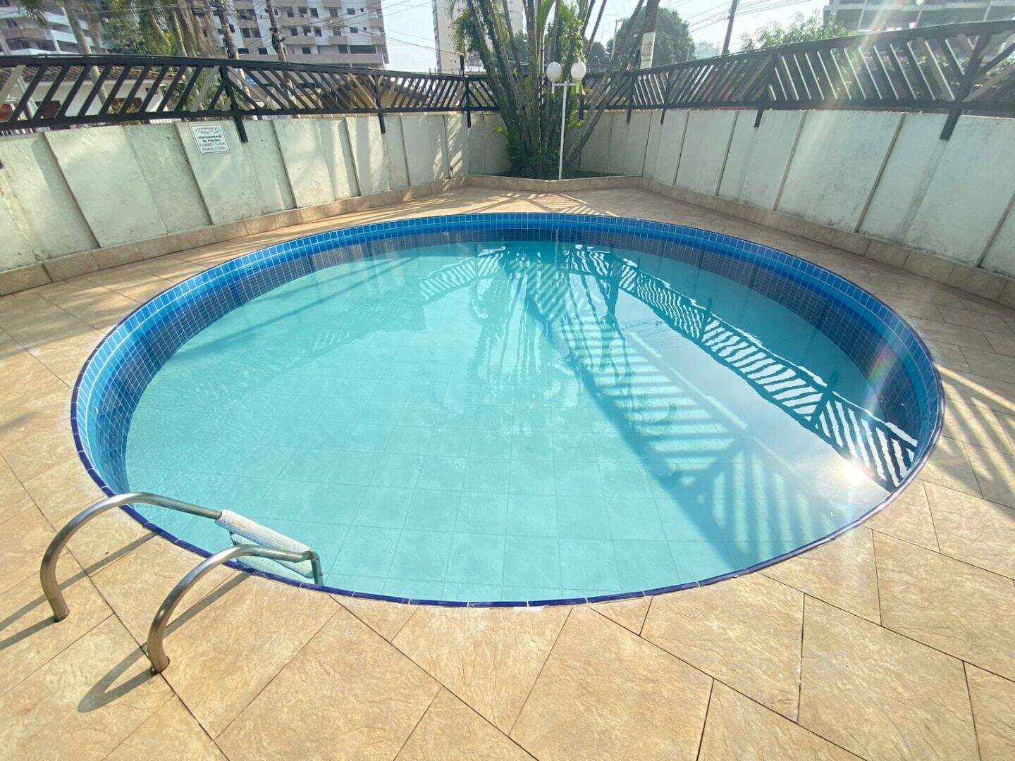 Apartamento à venda no Vilamar: 